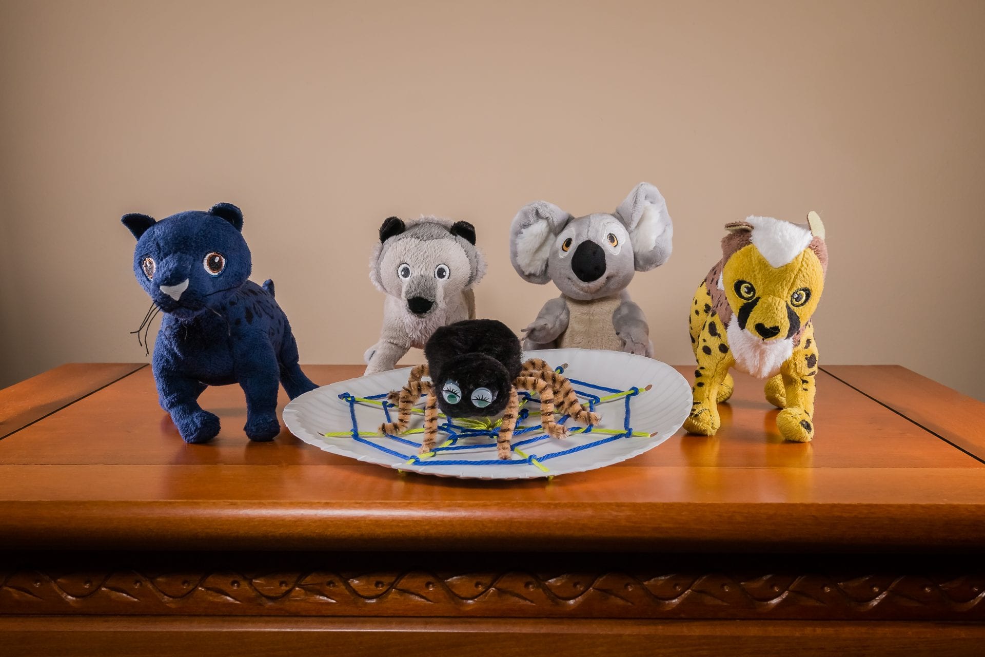 Spider Craft Featured Image