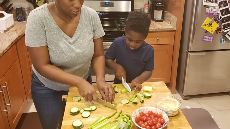 Wild-Kratts_Parent-Activities_Veggie-Snails_Mezz-Image_2-908x510v2